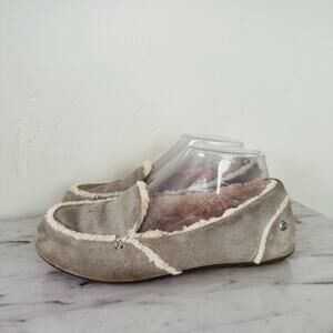 UGG Hailey Gray Suede Fur Lined Slippers Women’s Size 6